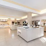 Baviera فندق كالا راتخاذا