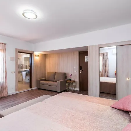 Hotell Baviera Cala Ratjada (Mallorca)